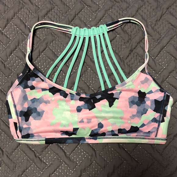 lululemon athletica Tops - Lululemon Lighten Up Bra